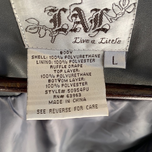 NEW LAL Gray Leather Jacket Size Large Vegan Cropped Deep V Neck Ruffled Lapel - Picture 3 of 7